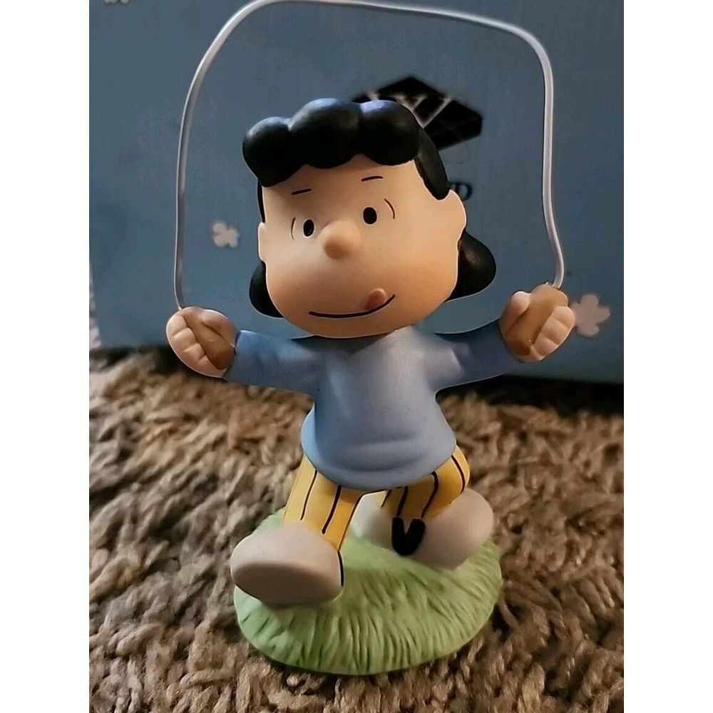 Westland Giftware Peanuts Collection Lucy Jumping Rope Figurine #8217 With Box - Picture 2 of 11